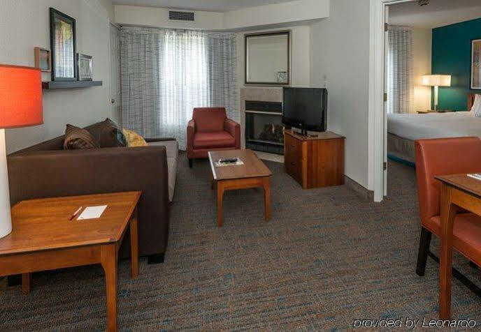 Residence Inn Columbus Exterior photo